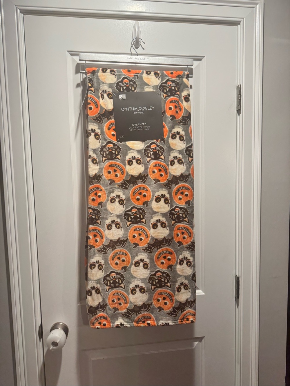 Cynthia Rowley Halloween Owl Patterned Towel - Orange, Brown, Cream